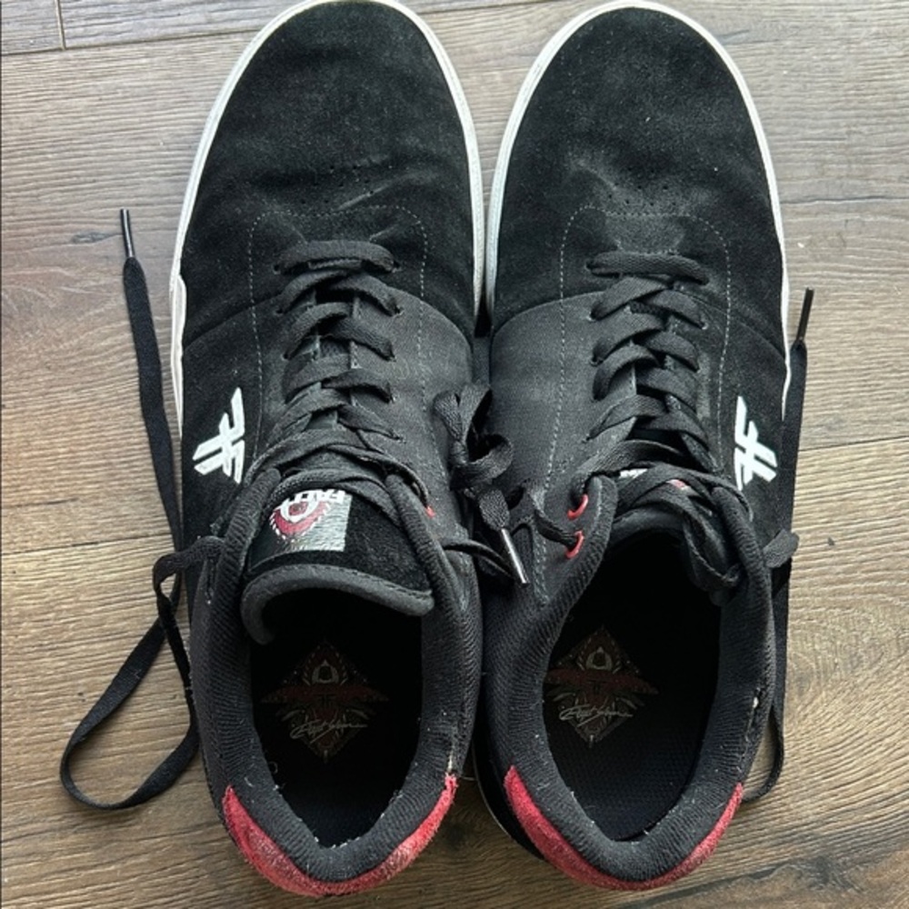 Fallen Rare Skateboard Sneakers !! Size 13